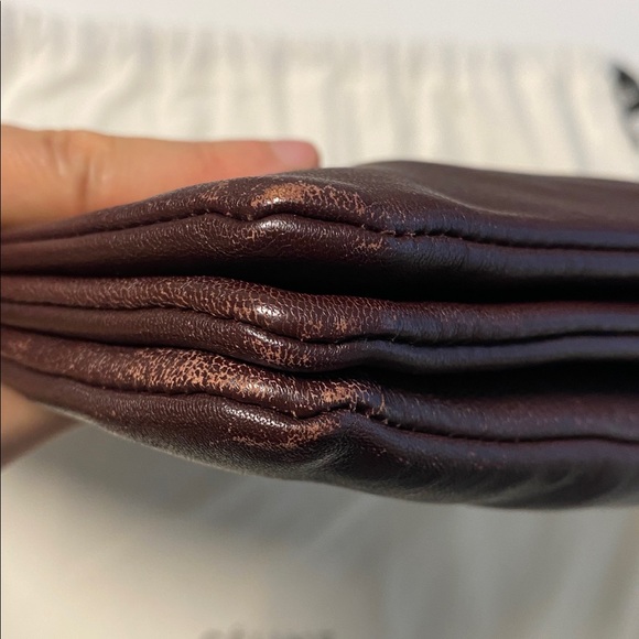 Authentic burgundy oversized trio bag preowned - Picture 8 of 15